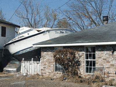 boathouse2.gif