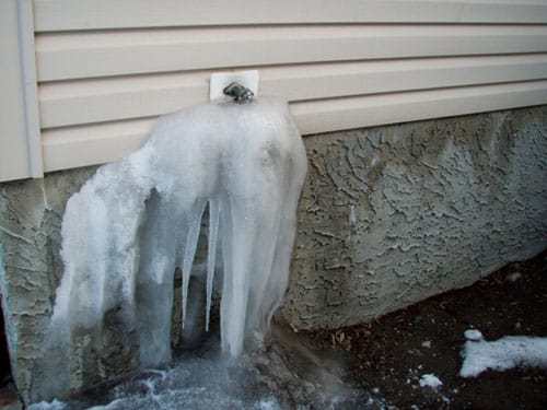 frozen1.jpg