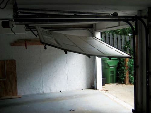 garage.jpg