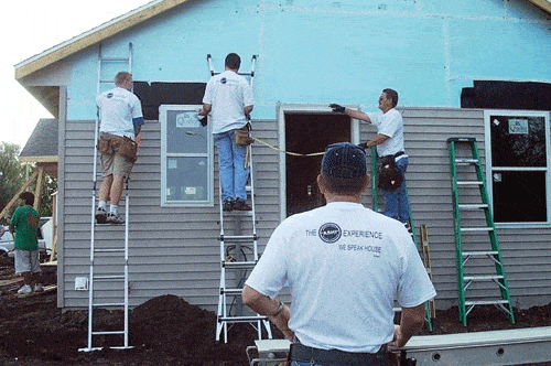 HABITAT4.gif