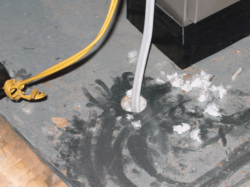 Hole-in-Emerg-Pan.gif