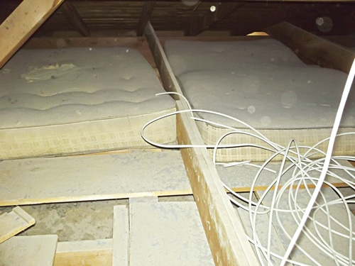 Postcard-insulation-mattress.jpg